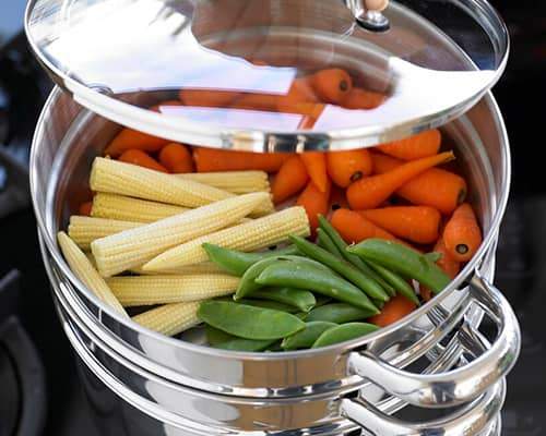 Looking for a veg steamer? Our range of steamers are available in stainless steel and feature both 2 and 3 tiers, for delicious, nutritious food