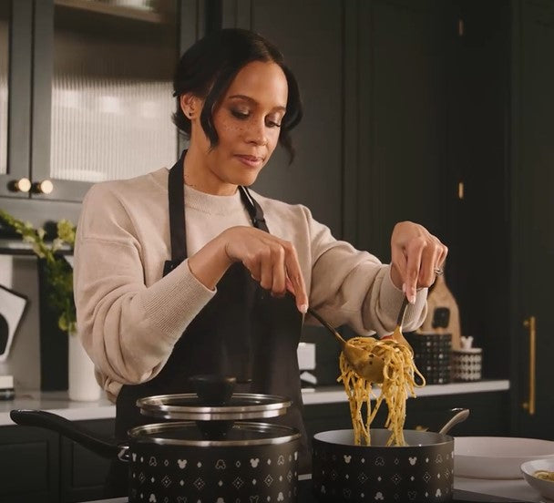 Pasta with Hazelnut Pesto